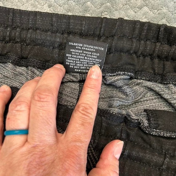 Colosseum Florida Gators Mens Shorts Black Space Dye Athletic Lounge Size M - Picture 5 of 8